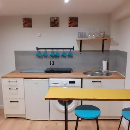 Hola Pomorska 65 Apartman *