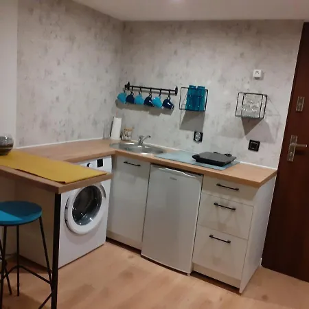 Hola Pomorska 65 * Łódź