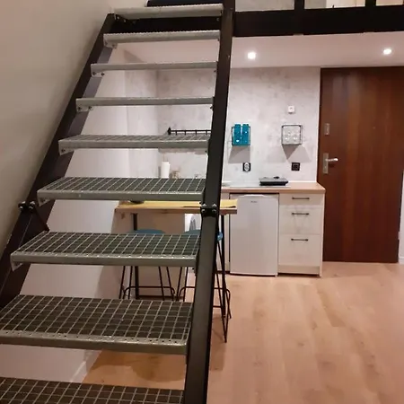 Hola Pomorska 65 Apartman *