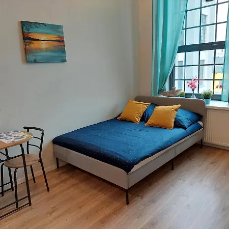 Hola Pomorska 65 Łódź