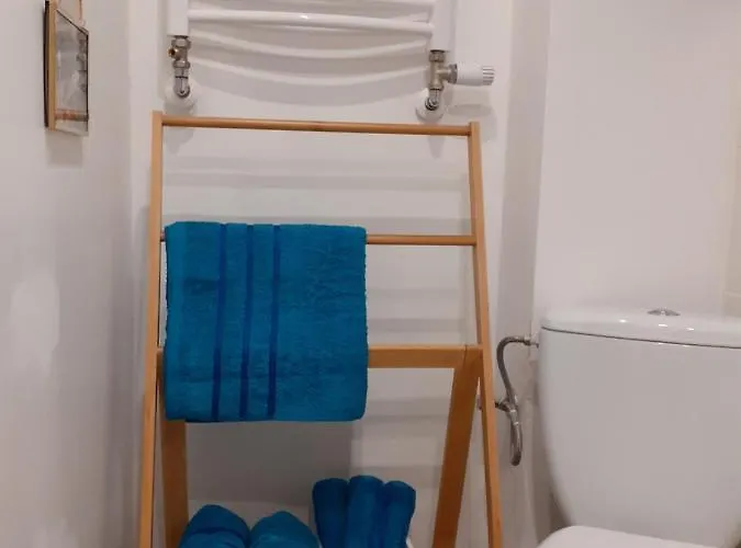 Hola Pomorska 65 * Łódź