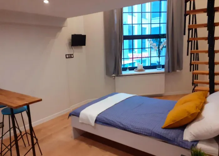 Hola Pomorska 65 Apartamento Łódź