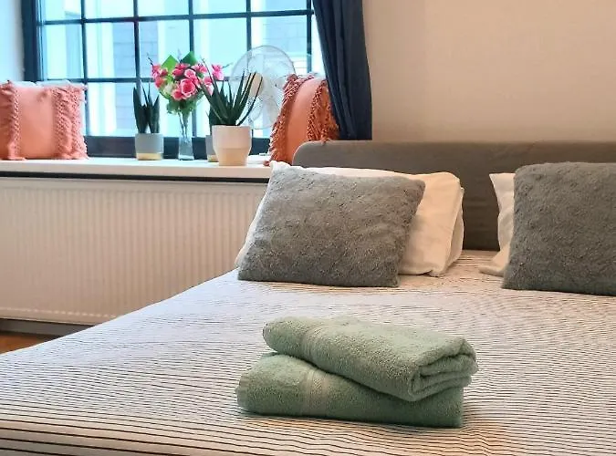 Hola Pomorska 65 Apartamento Łódź